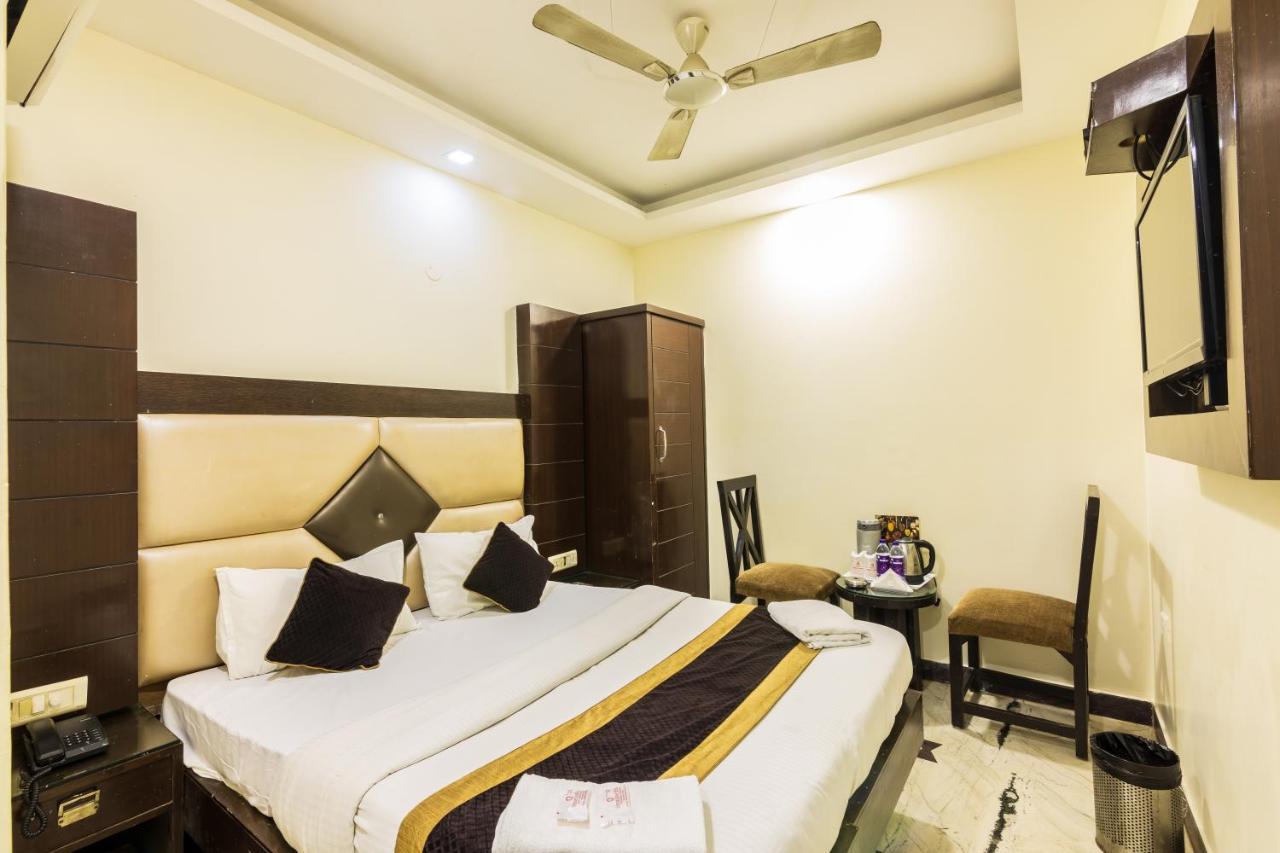 Hotel Grand Shyam- In Front Of New Delhi Railway Station-Couple Friendly Nueva Delhi Exterior foto