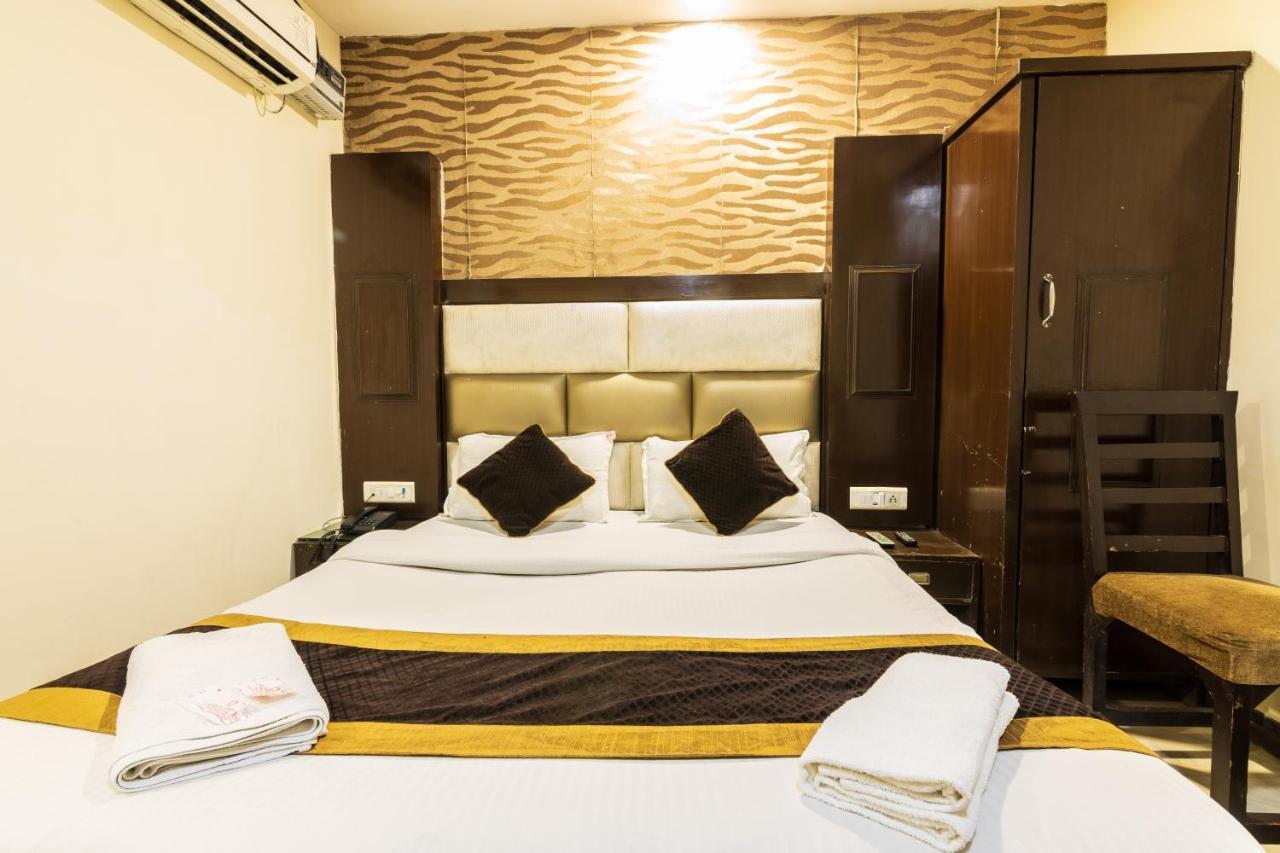 Hotel Grand Shyam- In Front Of New Delhi Railway Station-Couple Friendly Nueva Delhi Exterior foto