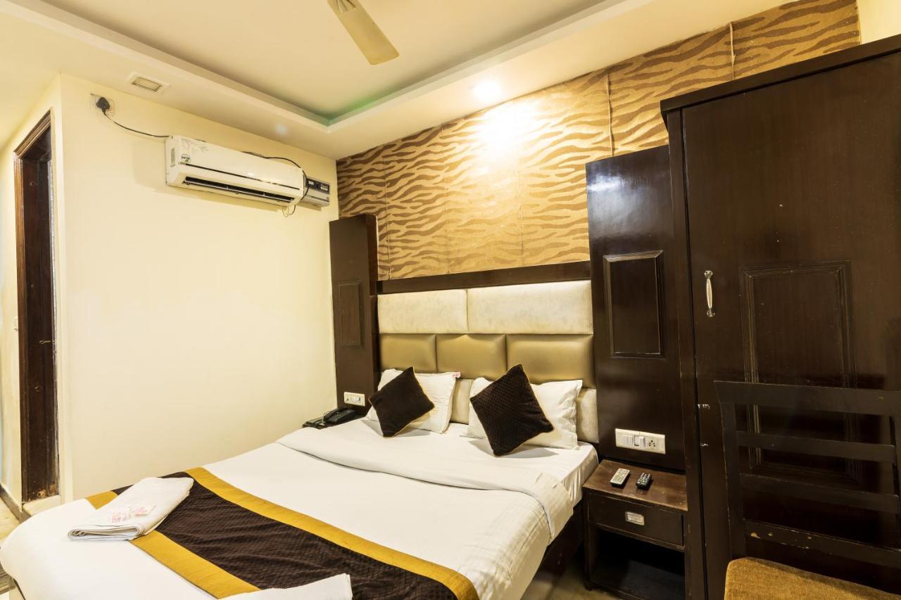 Hotel Grand Shyam- In Front Of New Delhi Railway Station-Couple Friendly Nueva Delhi Exterior foto