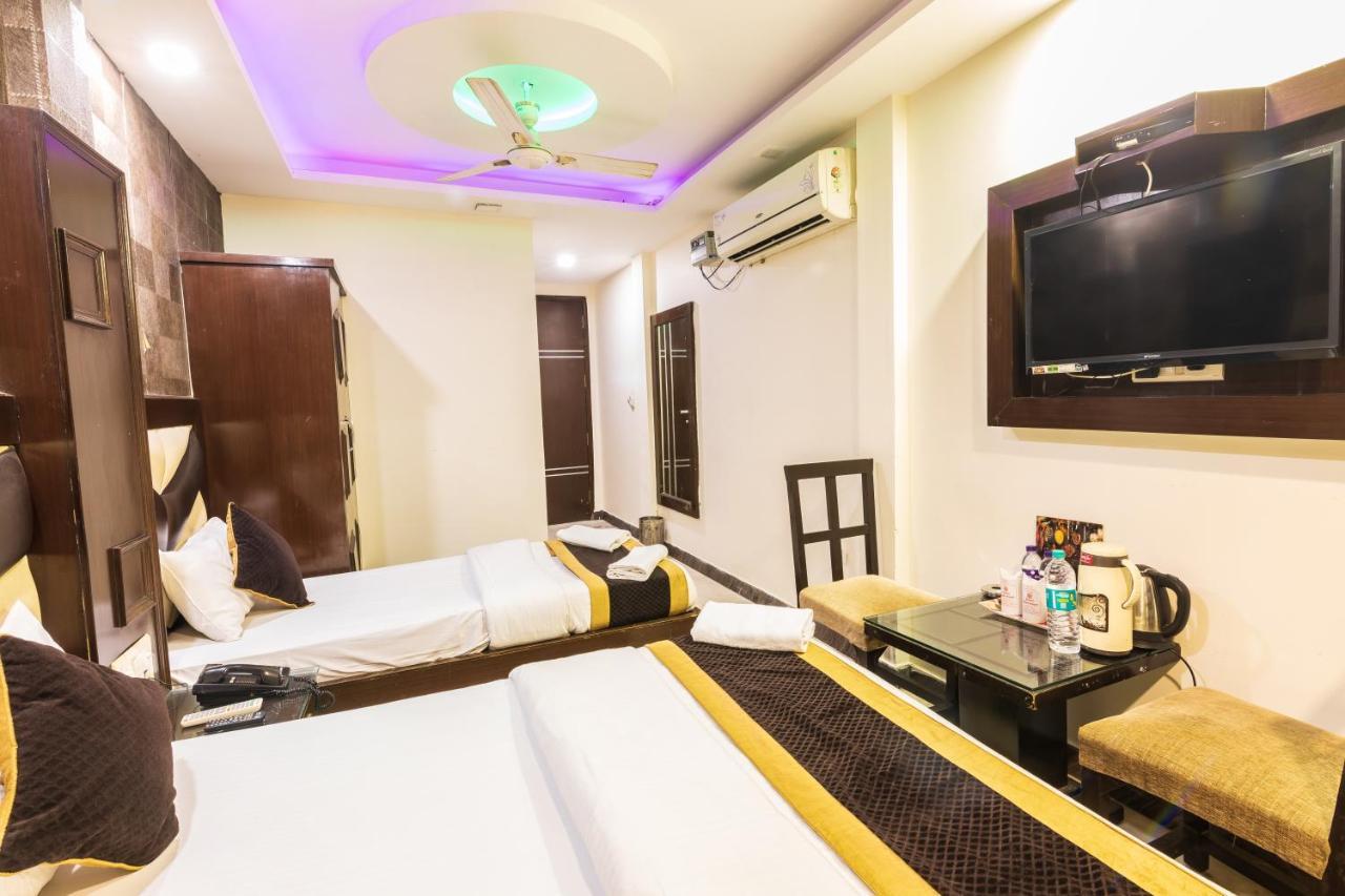 Hotel Grand Shyam- In Front Of New Delhi Railway Station-Couple Friendly Nueva Delhi Exterior foto